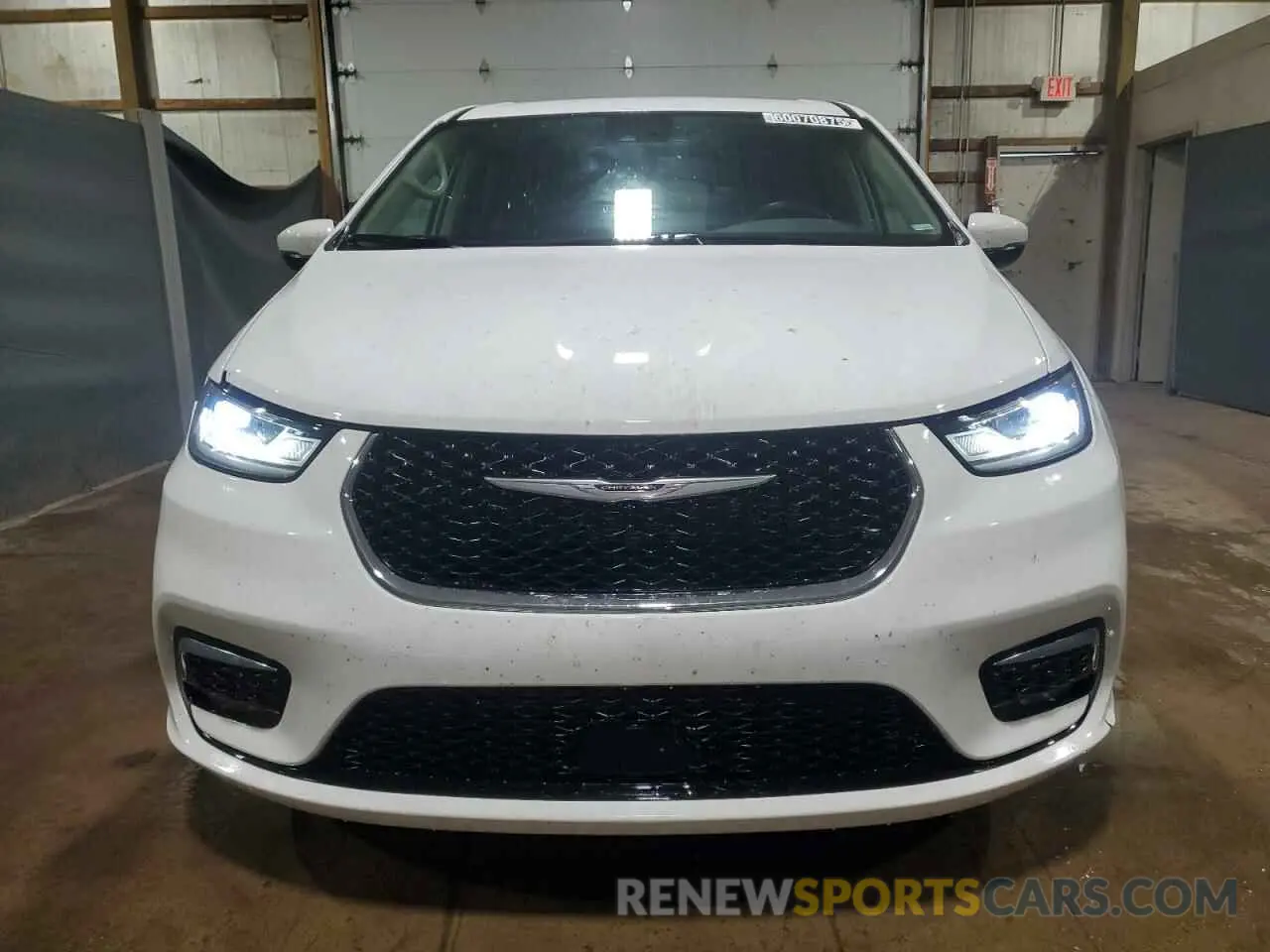 5 Photograph of a damaged car 2C4RC1BG1PR624310 CHRYSLER PACIFICA 2023