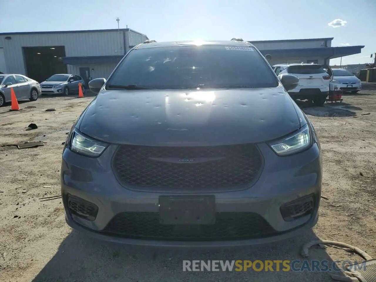 5 Photograph of a damaged car 2C4RC1BG2PR509425 CHRYSLER PACIFICA 2023