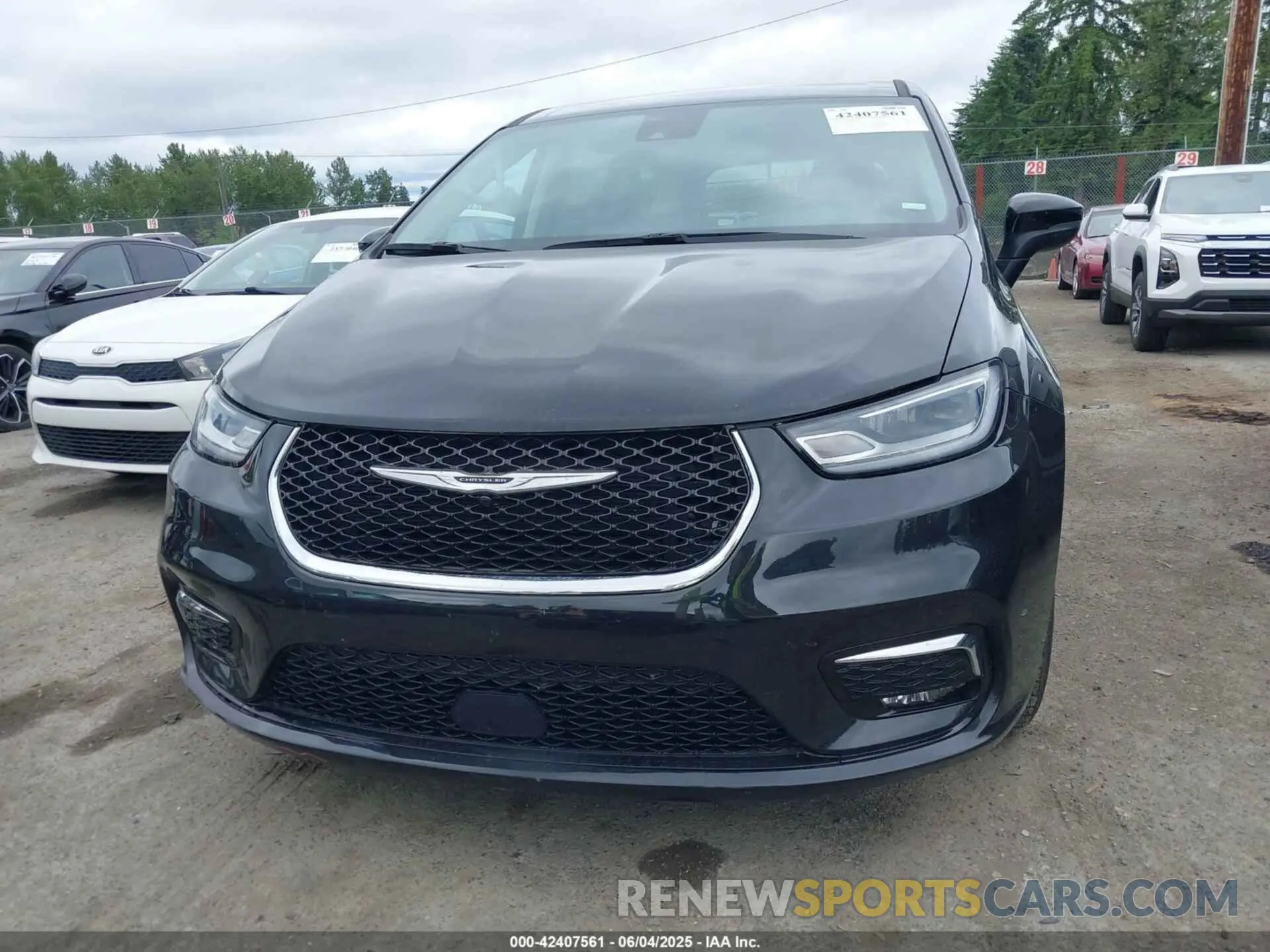 12 Photograph of a damaged car 2C4RC1BG2PR534793 CHRYSLER PACIFICA 2023