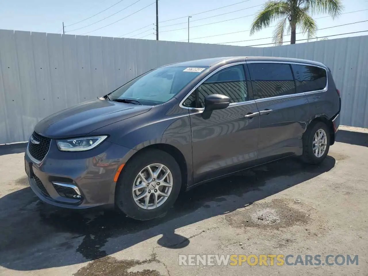 1 Photograph of a damaged car 2C4RC1BG2PR601120 CHRYSLER PACIFICA 2023