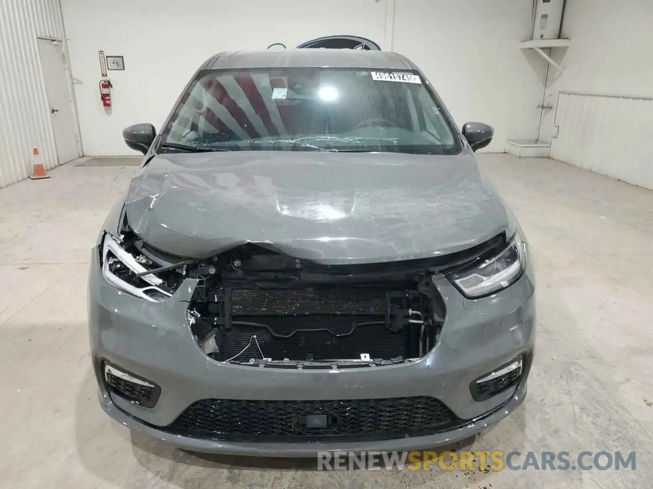 5 Photograph of a damaged car 2C4RC1BG2PR601229 CHRYSLER PACIFICA 2023