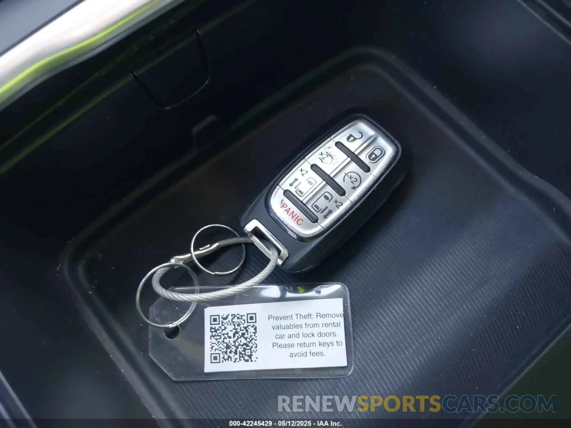 11 Photograph of a damaged car 2C4RC1BG2PR613185 CHRYSLER PACIFICA 2023