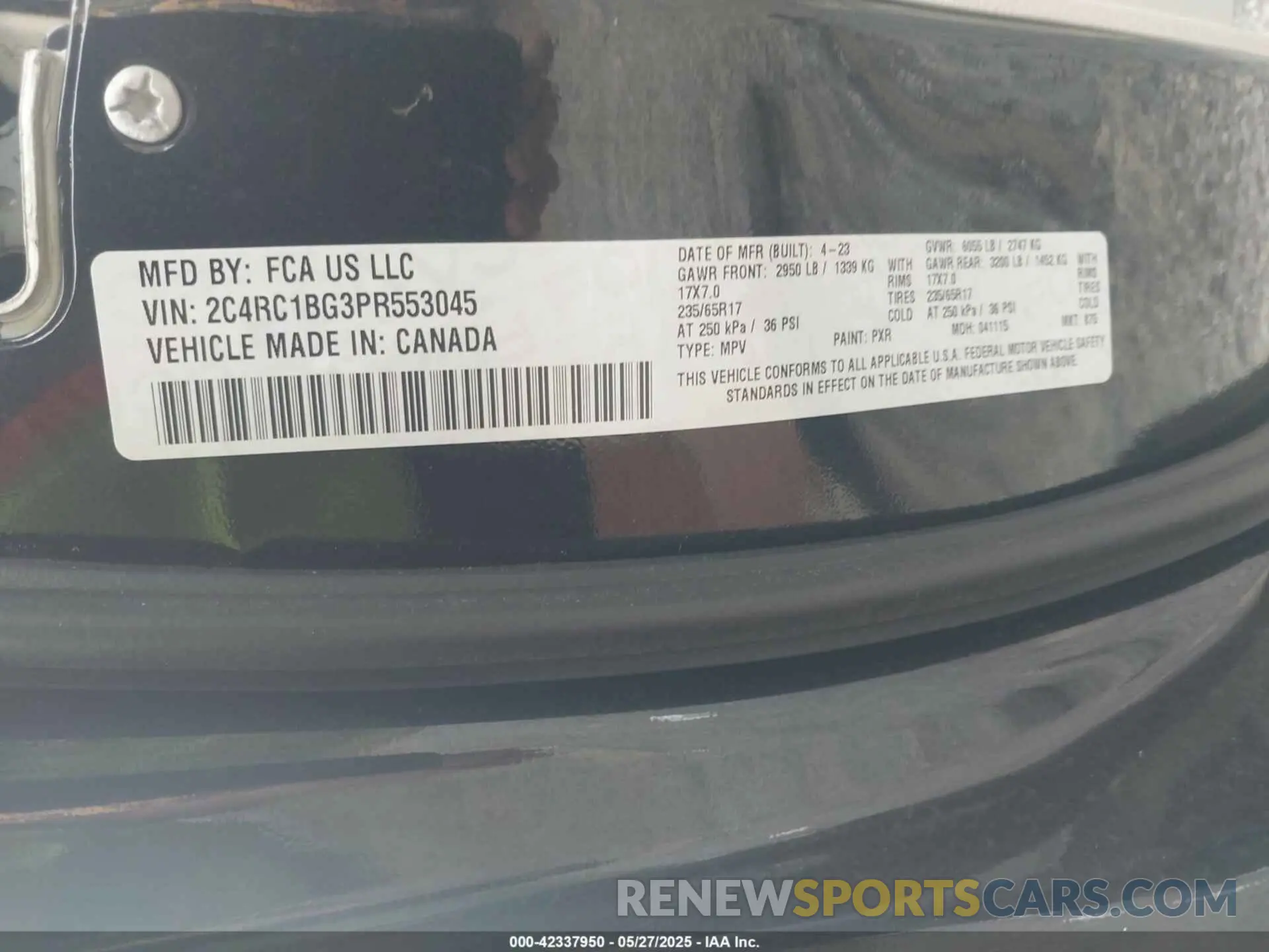 9 Photograph of a damaged car 2C4RC1BG3PR553045 CHRYSLER PACIFICA 2023