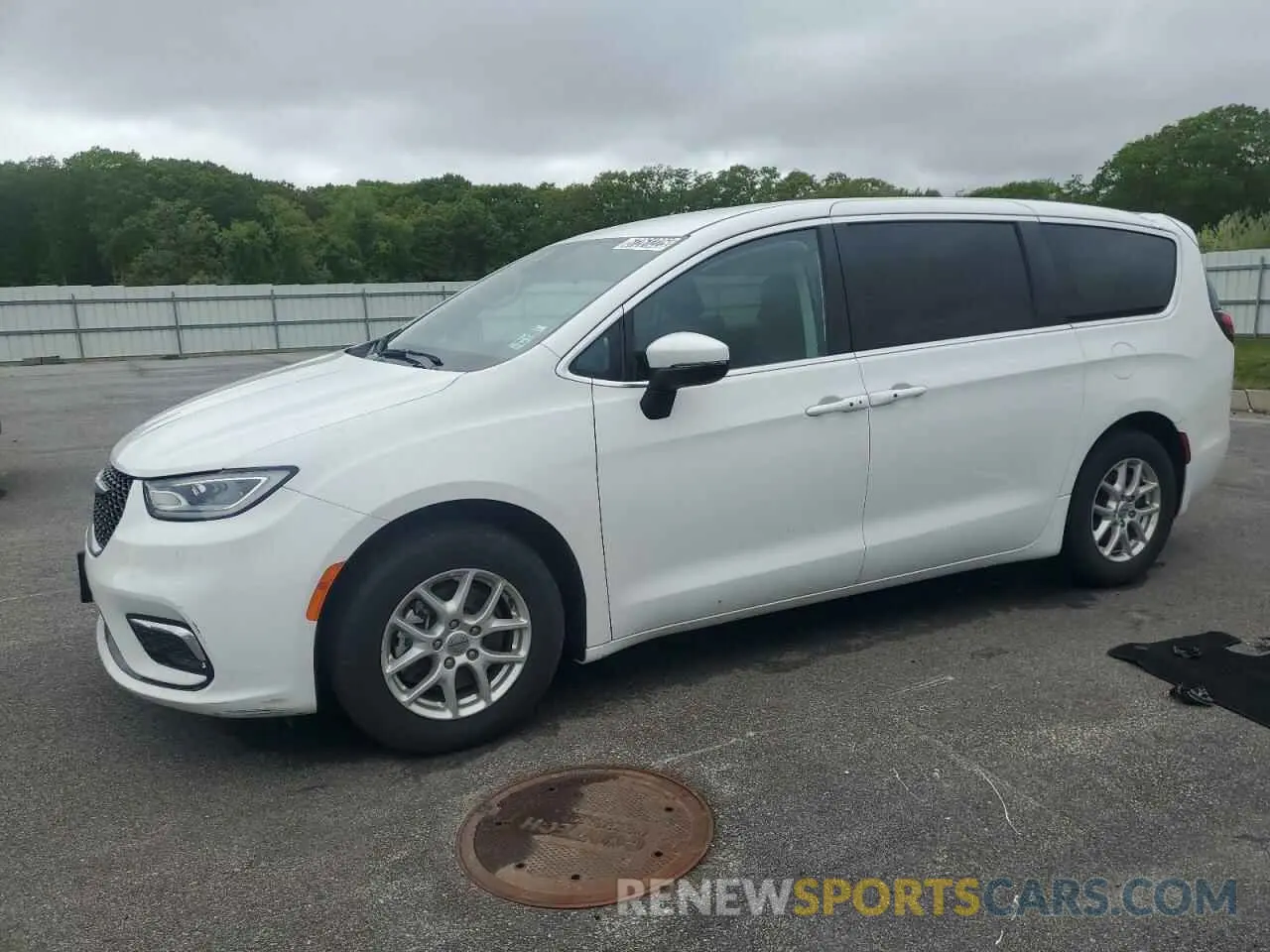 1 Photograph of a damaged car 2C4RC1BG3PR571948 CHRYSLER PACIFICA 2023