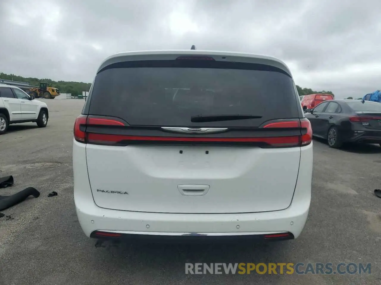 6 Photograph of a damaged car 2C4RC1BG3PR571948 CHRYSLER PACIFICA 2023