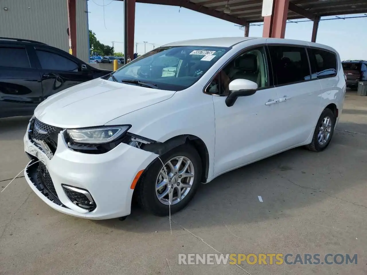 1 Photograph of a damaged car 2C4RC1BG3PR577491 CHRYSLER PACIFICA 2023
