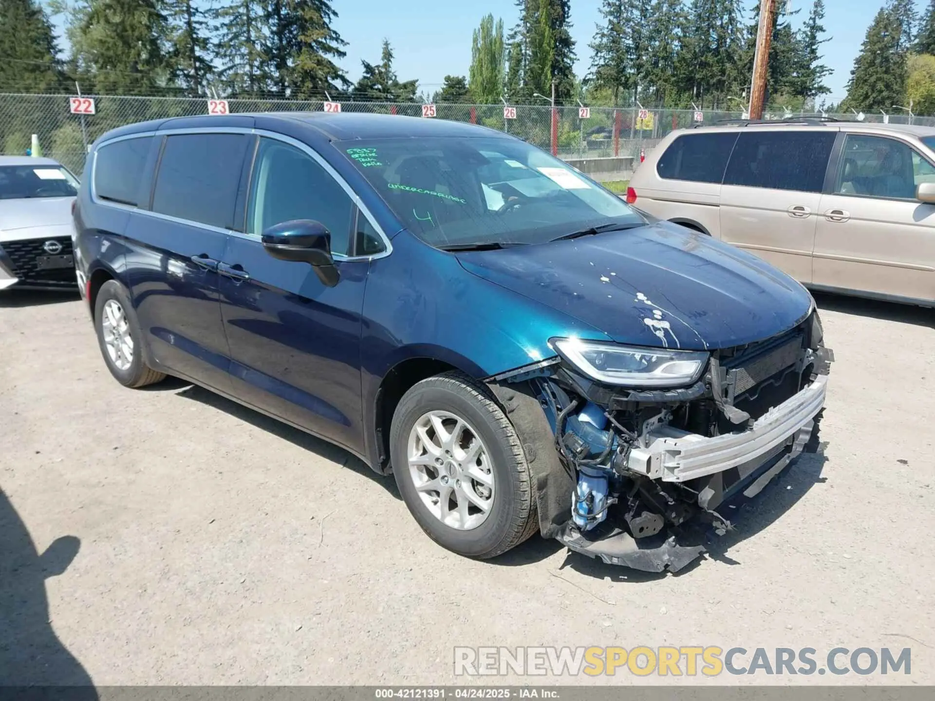 1 Photograph of a damaged car 2C4RC1BG3PR597241 CHRYSLER PACIFICA 2023