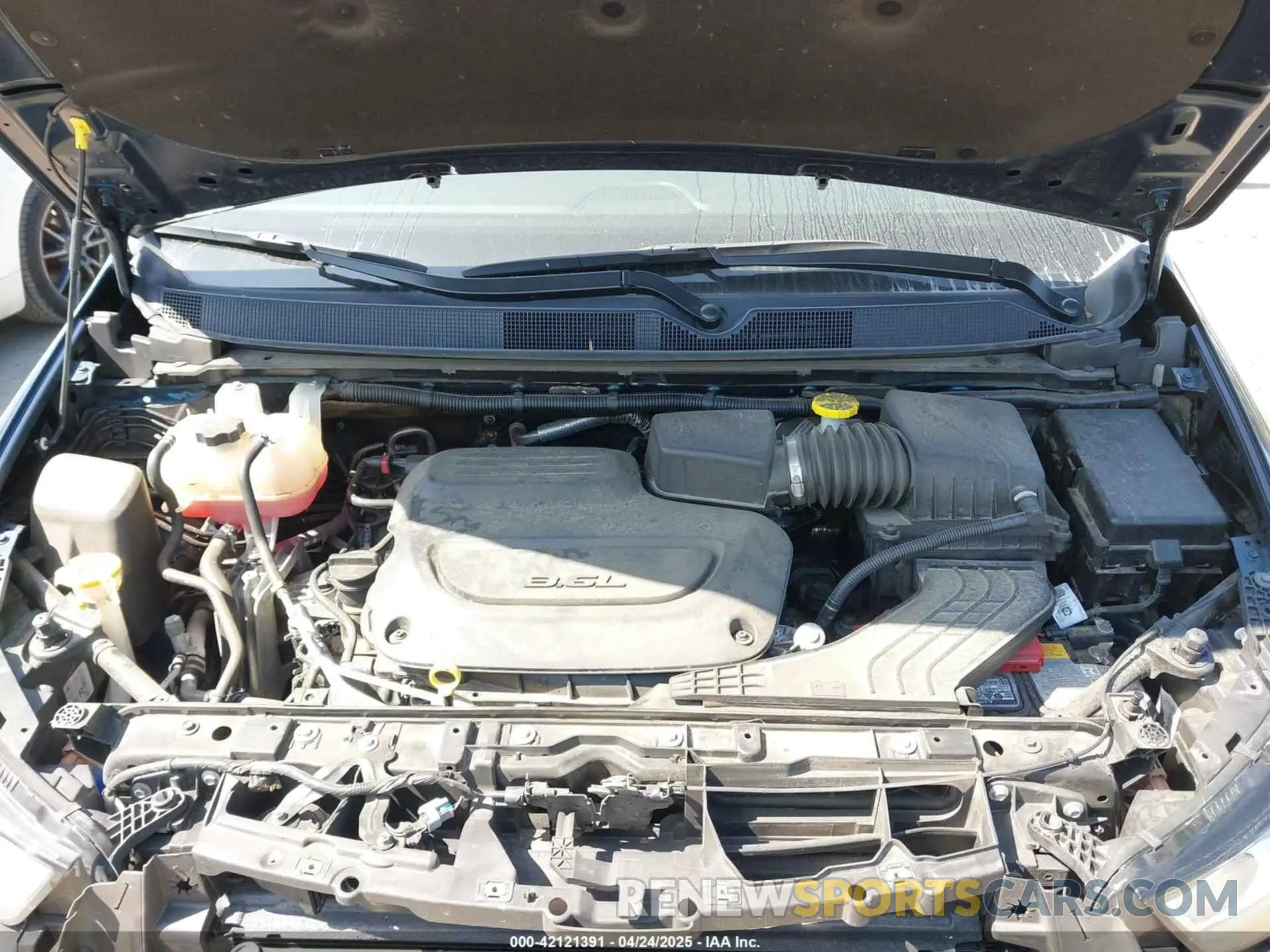 10 Photograph of a damaged car 2C4RC1BG3PR597241 CHRYSLER PACIFICA 2023