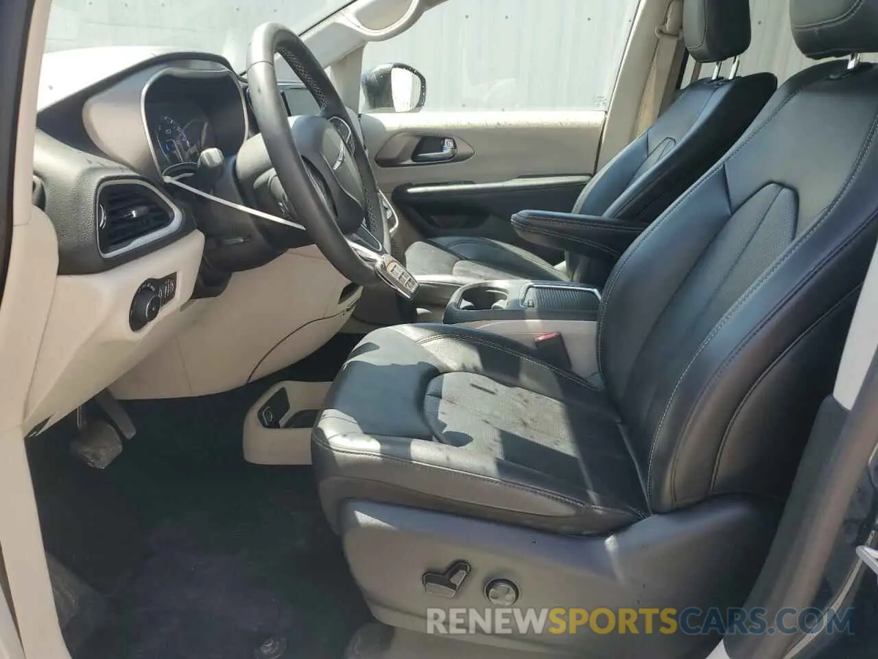 7 Photograph of a damaged car 2C4RC1BG4PR574258 CHRYSLER PACIFICA 2023
