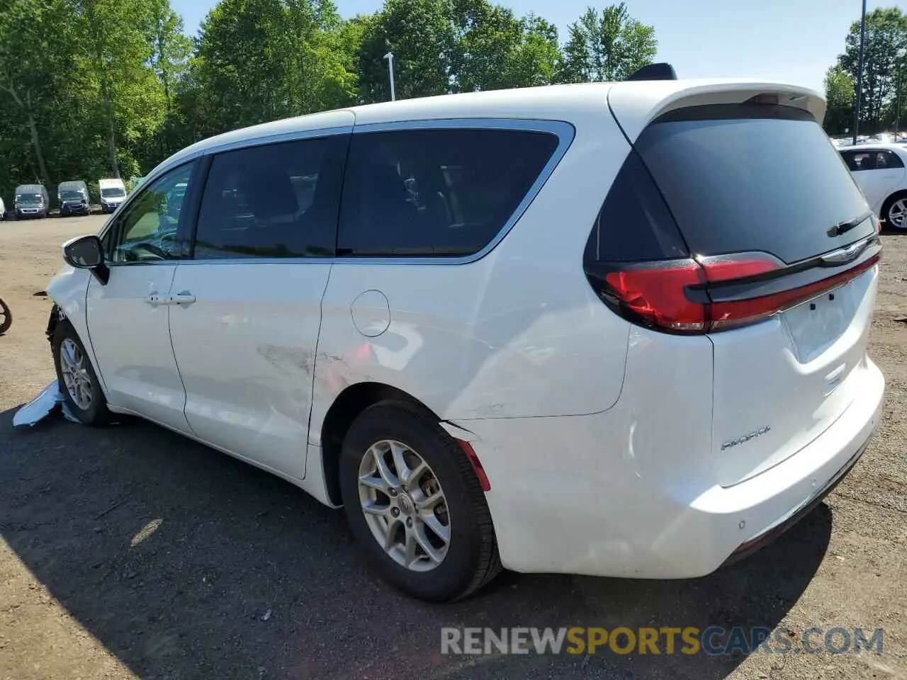 2 Photograph of a damaged car 2C4RC1BG4PR624821 CHRYSLER PACIFICA 2023