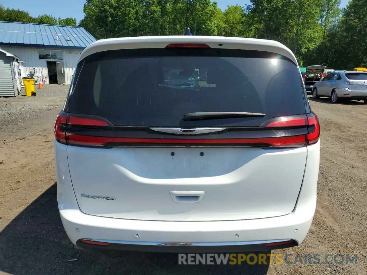 6 Photograph of a damaged car 2C4RC1BG4PR624821 CHRYSLER PACIFICA 2023