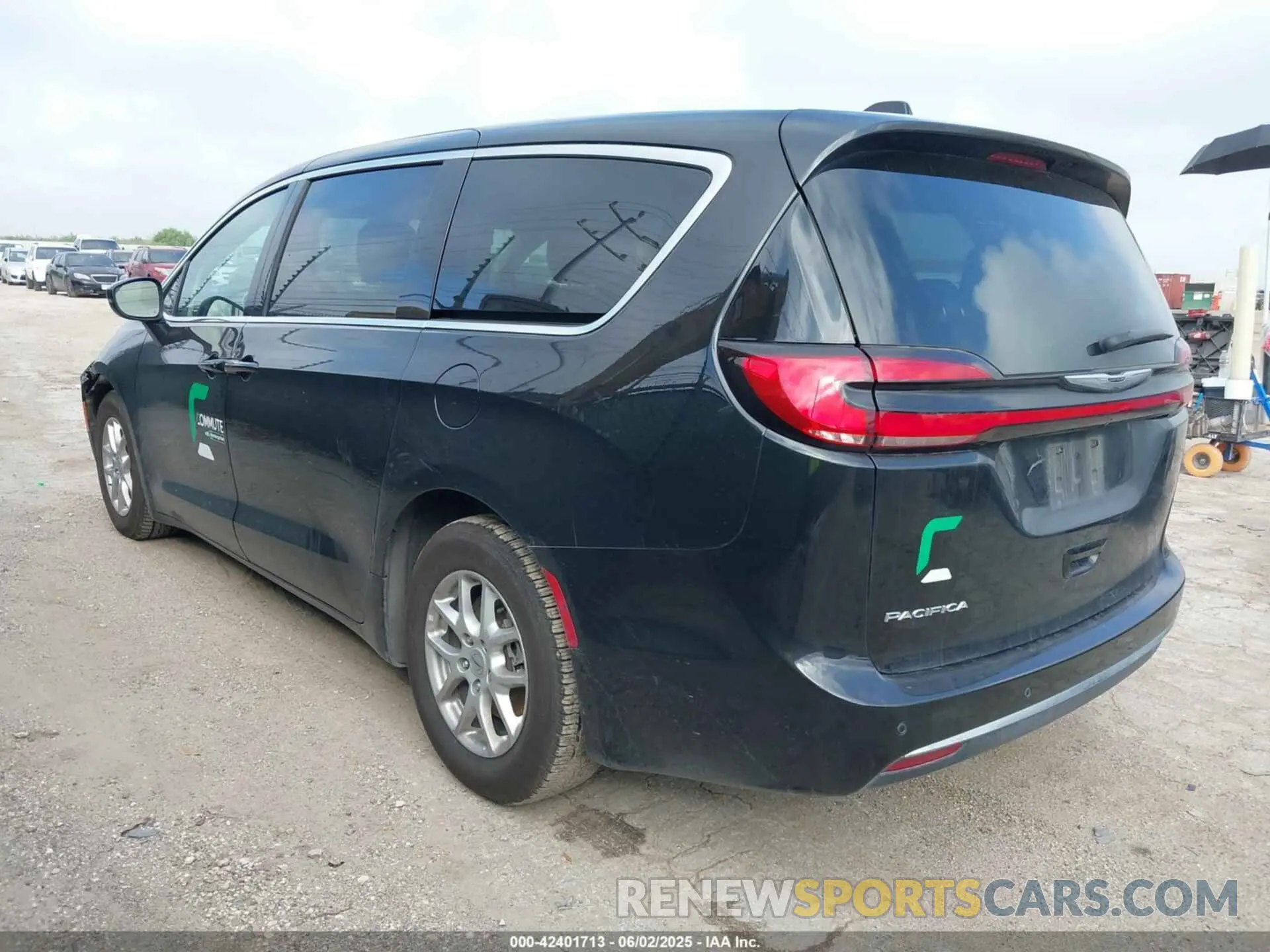 3 Photograph of a damaged car 2C4RC1BG4PR628092 CHRYSLER PACIFICA 2023