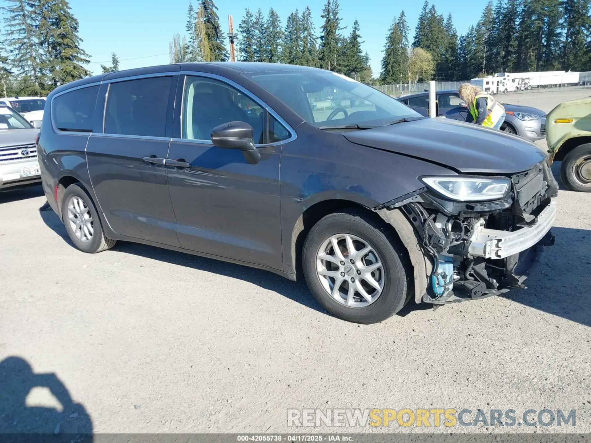 1 Photograph of a damaged car 2C4RC1BG5PR550499 CHRYSLER PACIFICA 2023