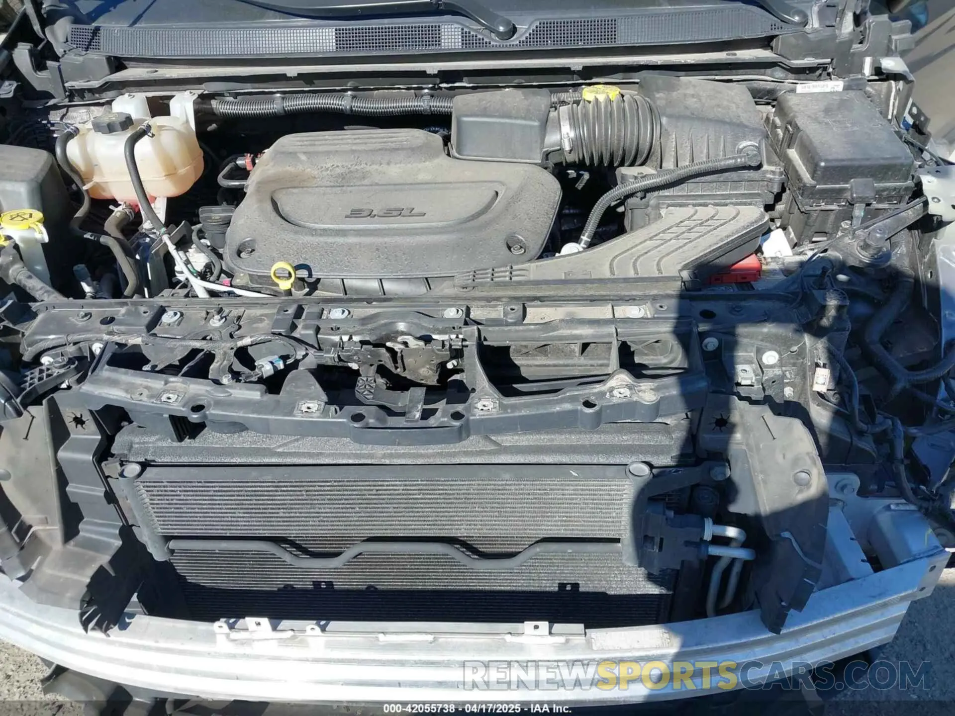 10 Photograph of a damaged car 2C4RC1BG5PR550499 CHRYSLER PACIFICA 2023