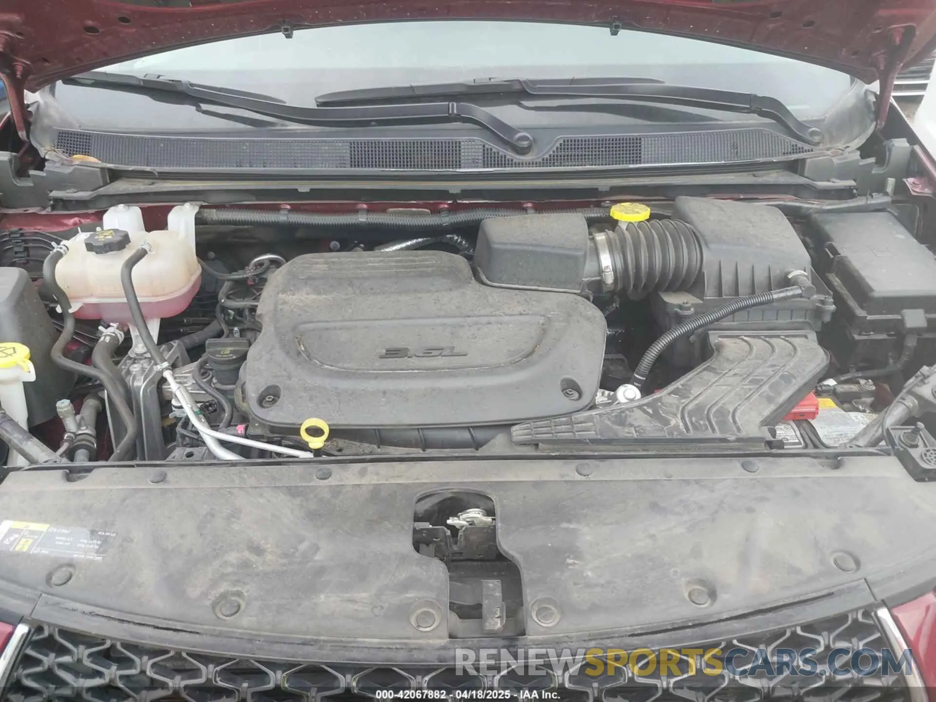 10 Photograph of a damaged car 2C4RC1BG5PR578223 CHRYSLER PACIFICA 2023