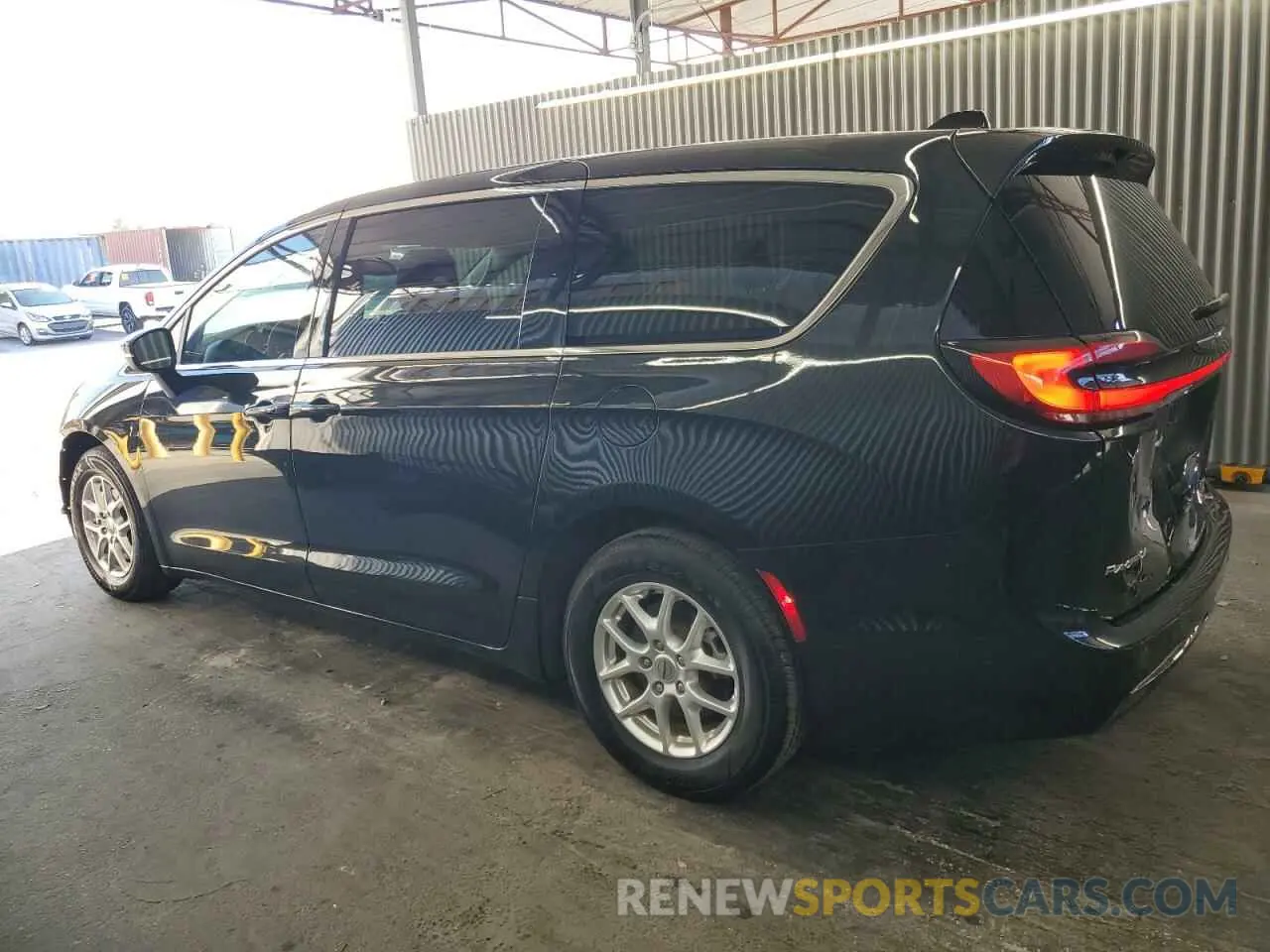 2 Photograph of a damaged car 2C4RC1BG5PR624648 CHRYSLER PACIFICA 2023