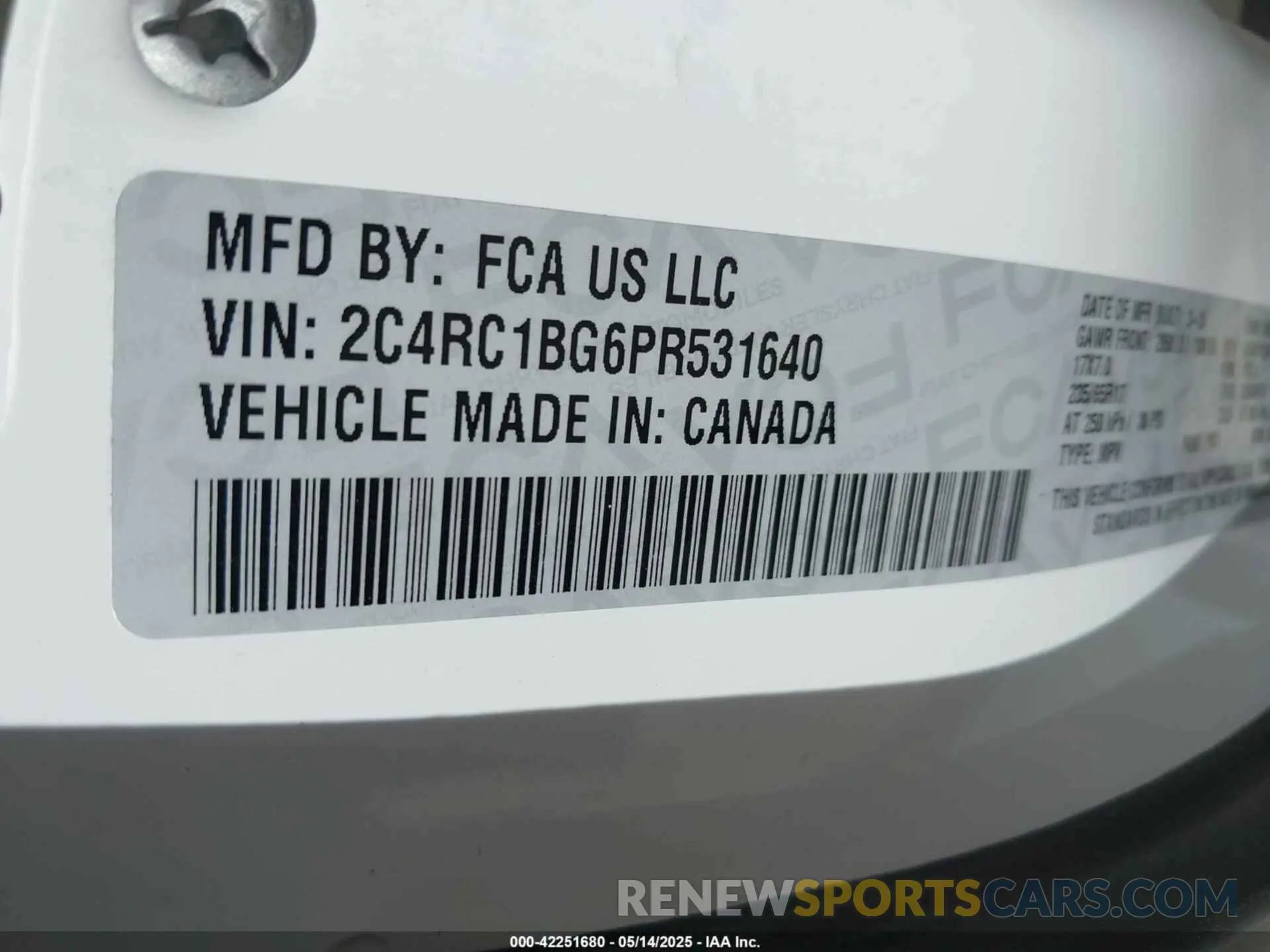 9 Photograph of a damaged car 2C4RC1BG6PR531640 CHRYSLER PACIFICA 2023