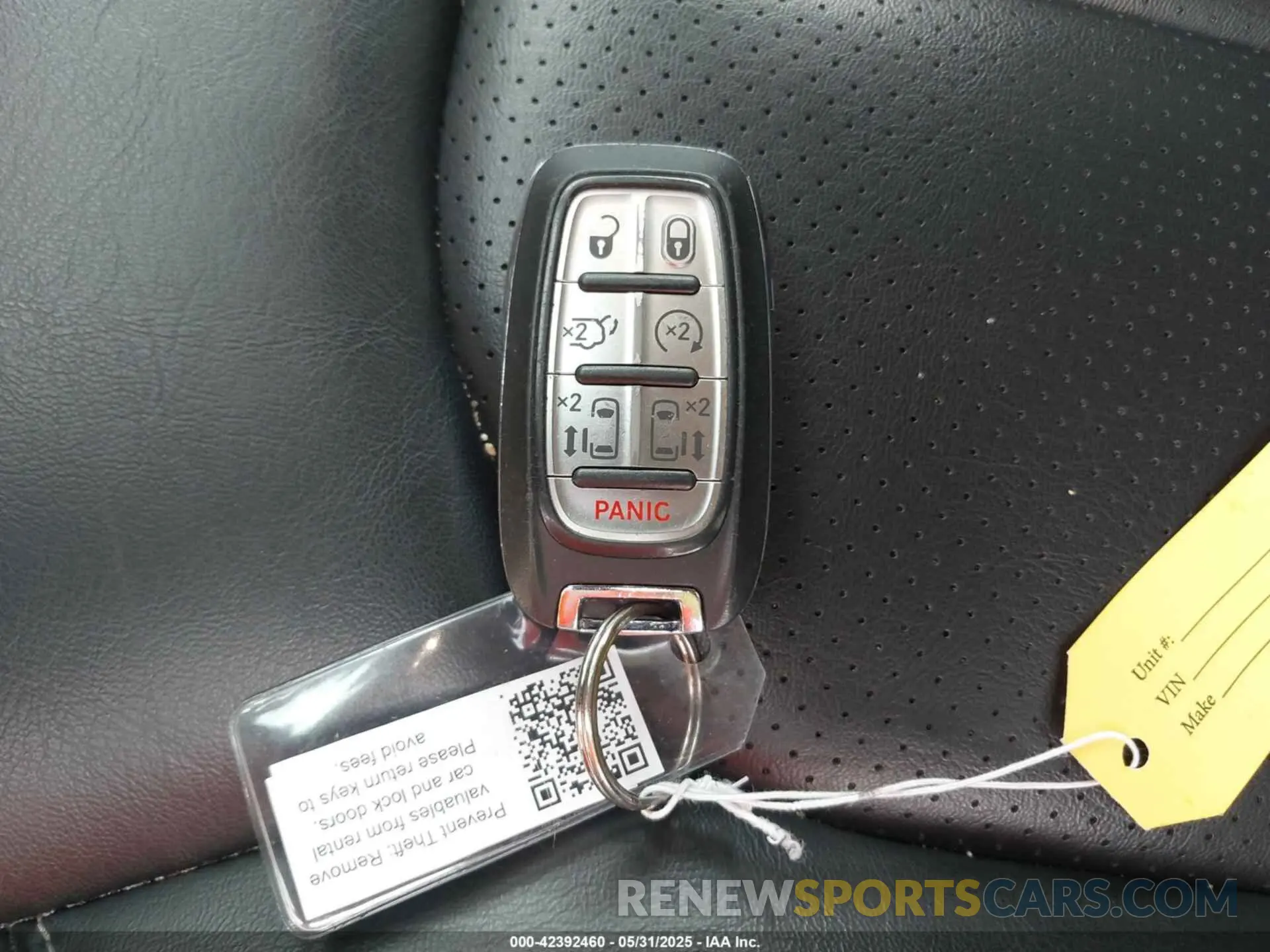 11 Photograph of a damaged car 2C4RC1BG6PR550589 CHRYSLER PACIFICA 2023