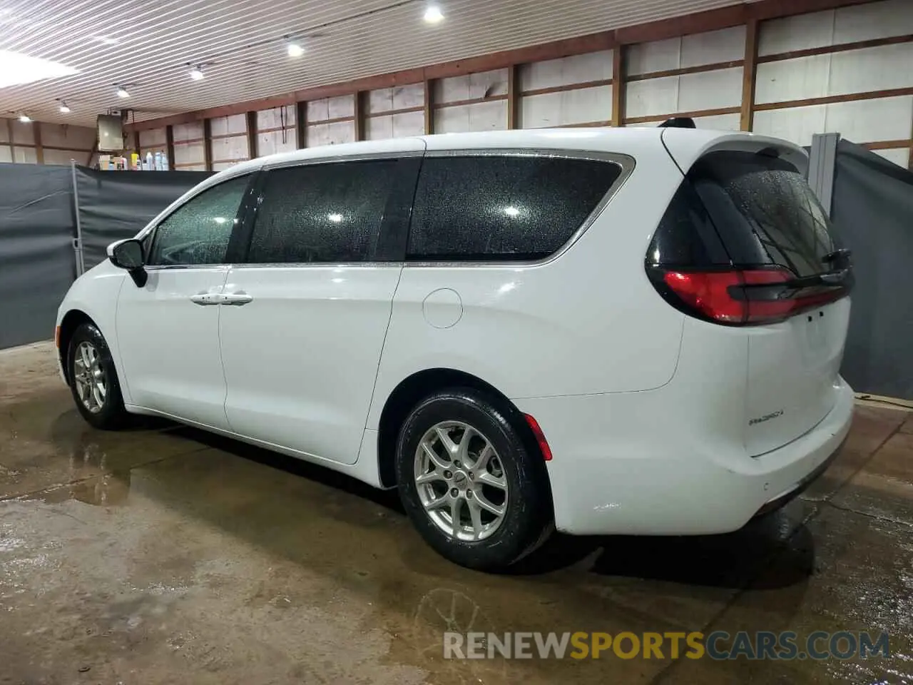 2 Photograph of a damaged car 2C4RC1BG6PR550608 CHRYSLER PACIFICA 2023
