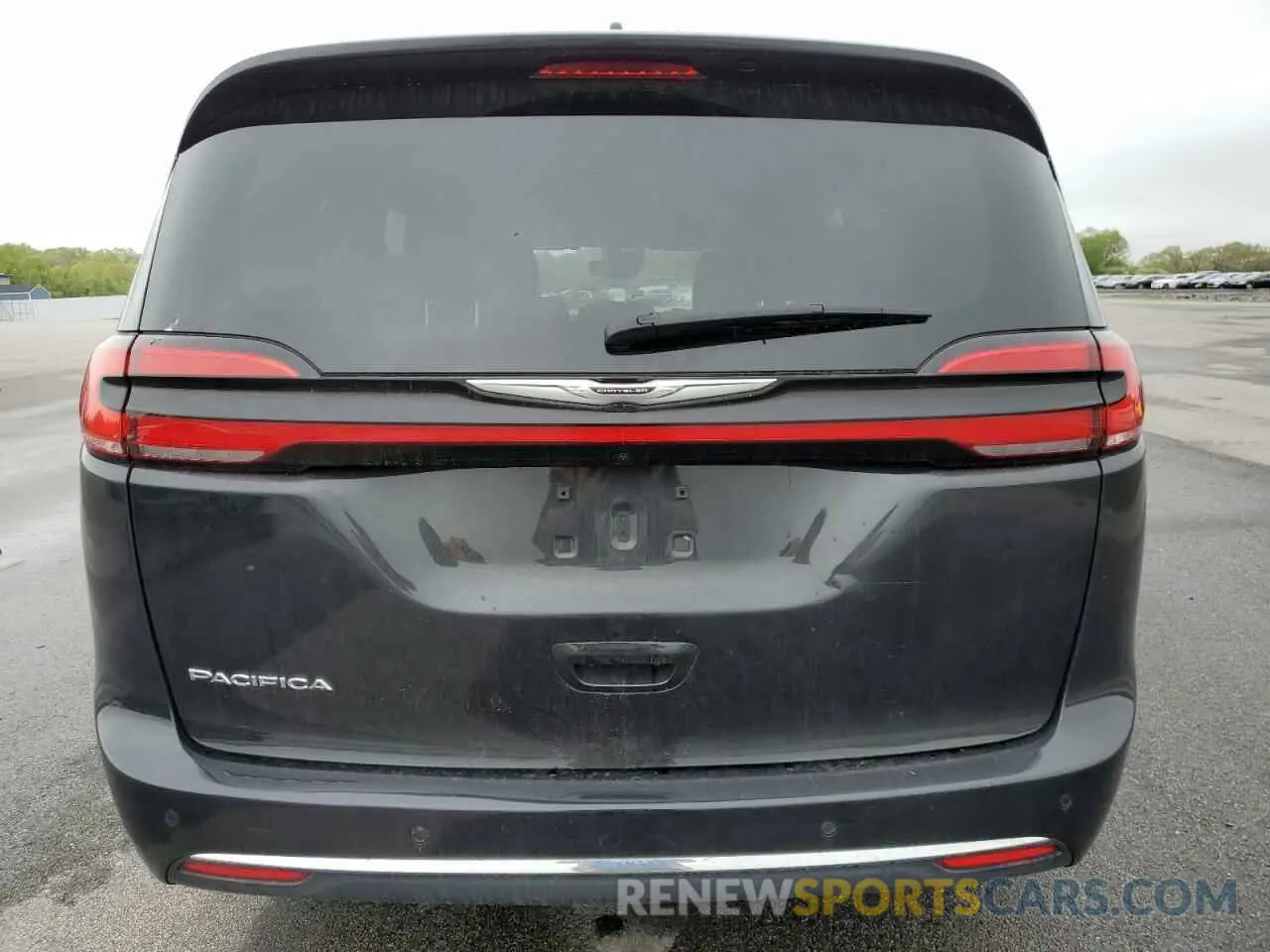6 Photograph of a damaged car 2C4RC1BG6PR574035 CHRYSLER PACIFICA 2023