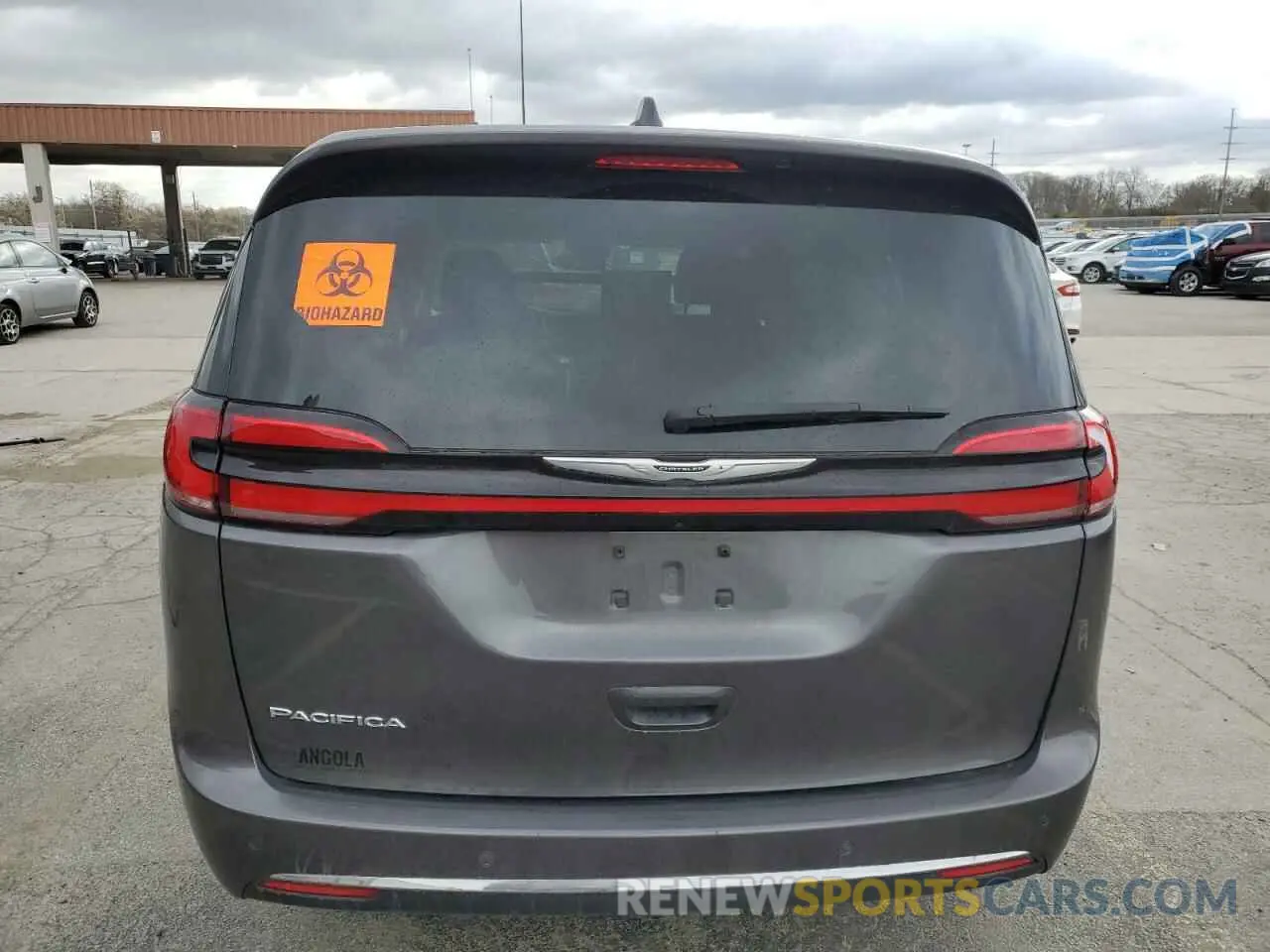 6 Photograph of a damaged car 2C4RC1BG6PR575203 CHRYSLER PACIFICA 2023