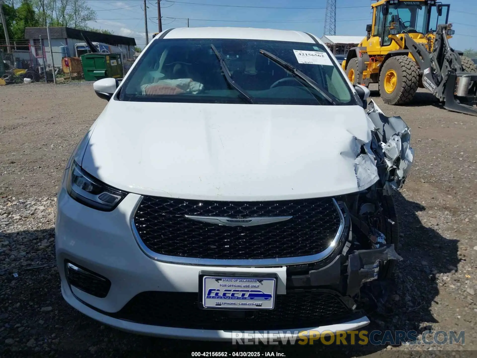 13 Photograph of a damaged car 2C4RC1BG6PR611245 CHRYSLER PACIFICA 2023