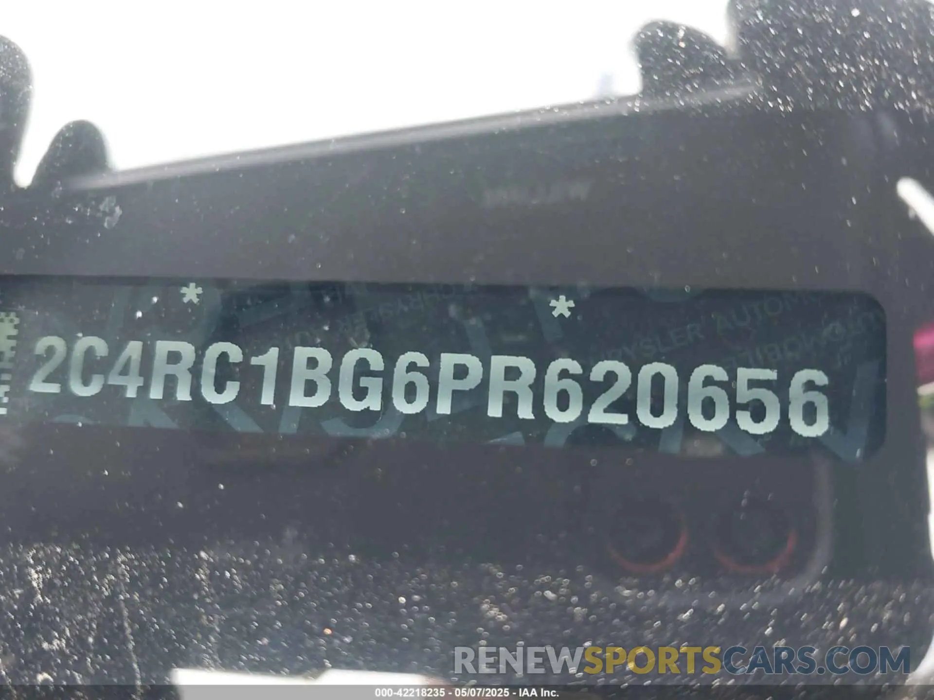 21 Photograph of a damaged car 2C4RC1BG6PR620656 CHRYSLER PACIFICA 2023