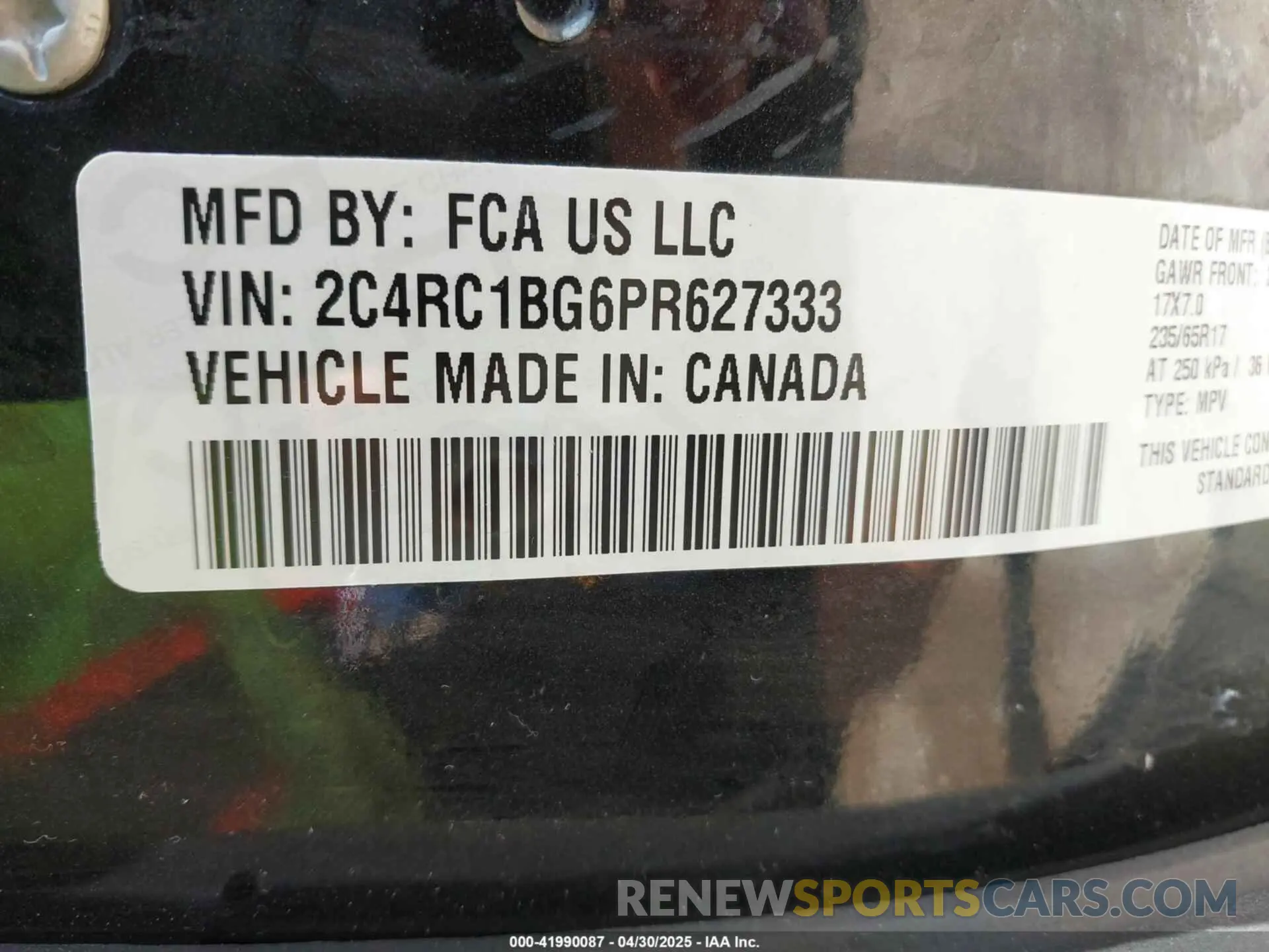 9 Photograph of a damaged car 2C4RC1BG6PR627333 CHRYSLER PACIFICA 2023