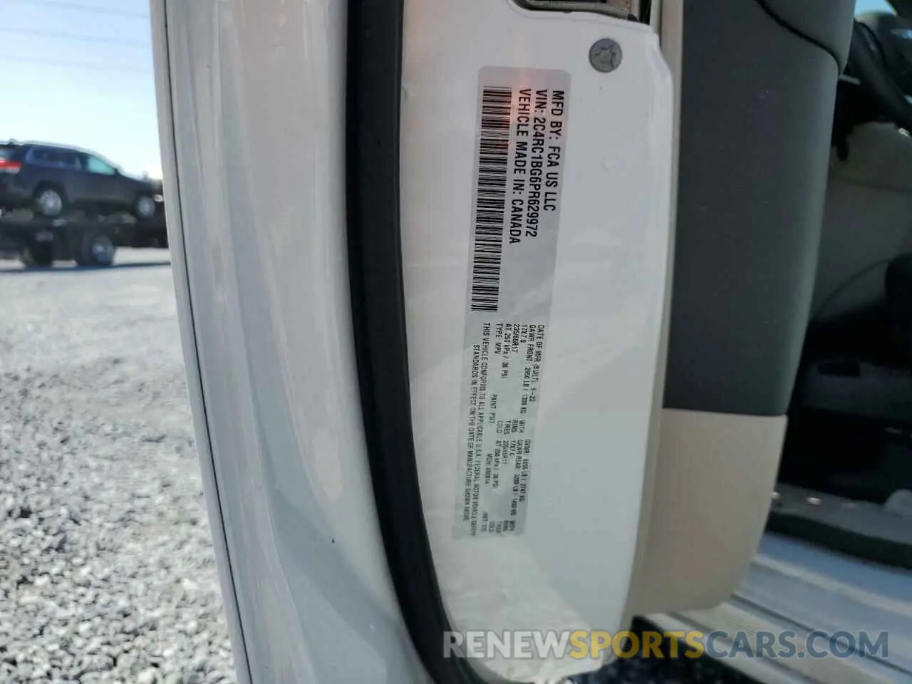 13 Photograph of a damaged car 2C4RC1BG6PR629972 CHRYSLER PACIFICA 2023