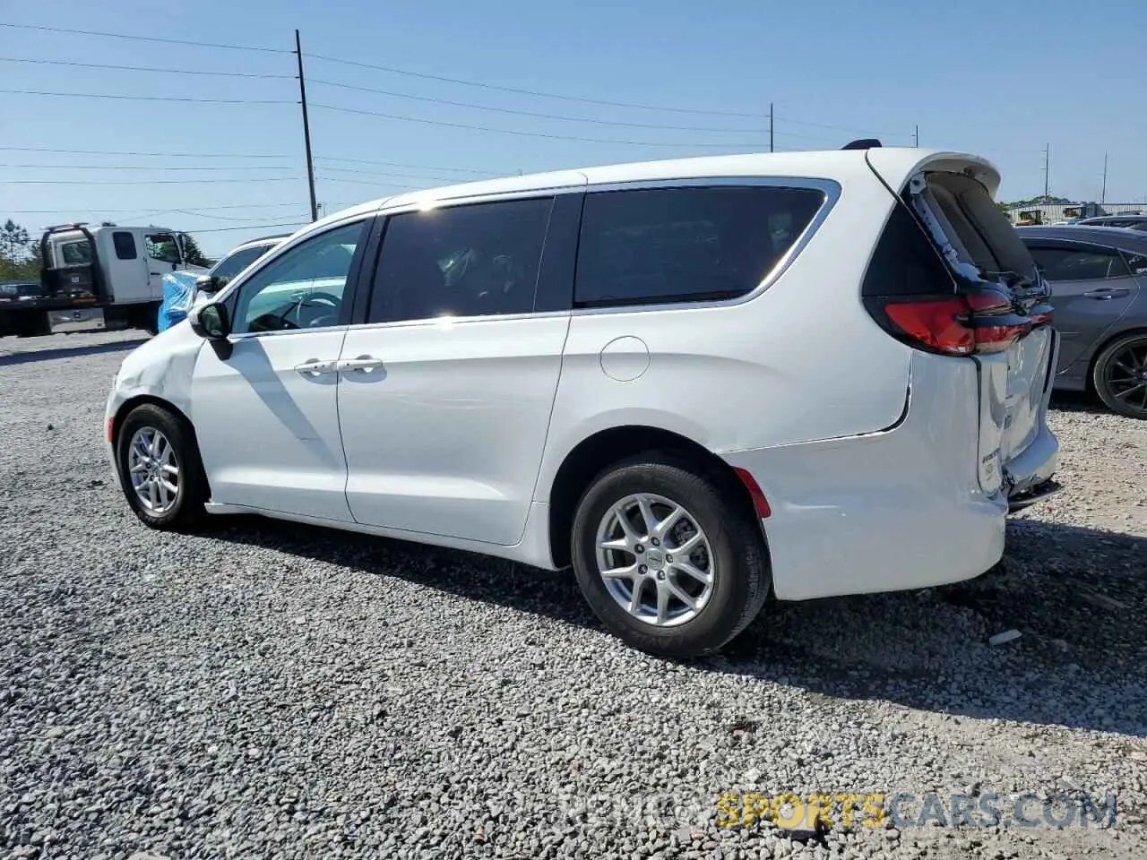 2 Photograph of a damaged car 2C4RC1BG6PR629972 CHRYSLER PACIFICA 2023