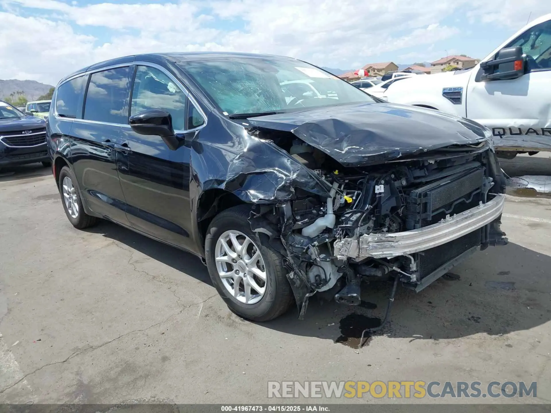 1 Photograph of a damaged car 2C4RC1BG7PR510912 CHRYSLER PACIFICA 2023
