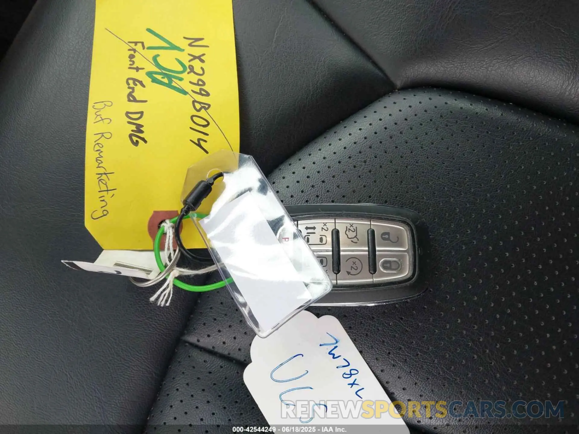 11 Photograph of a damaged car 2C4RC1BG7PR533185 CHRYSLER PACIFICA 2023