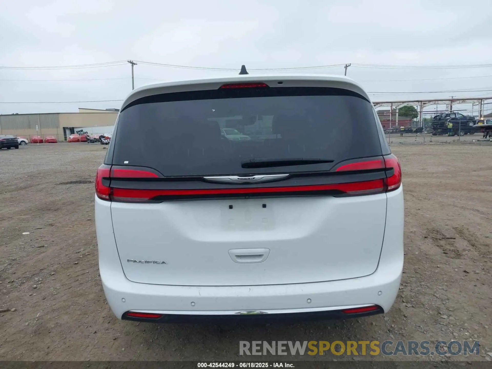 16 Photograph of a damaged car 2C4RC1BG7PR533185 CHRYSLER PACIFICA 2023