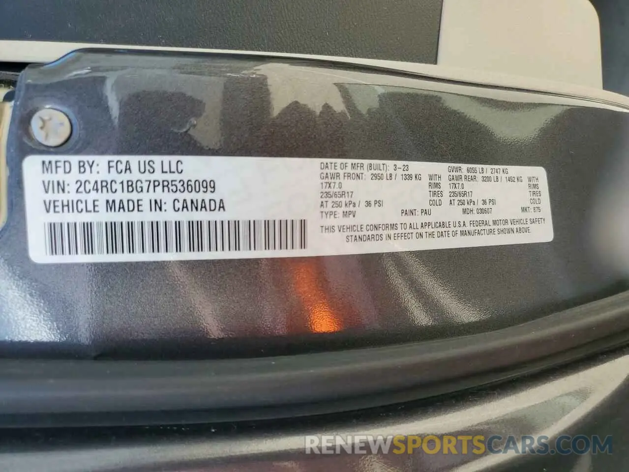 13 Photograph of a damaged car 2C4RC1BG7PR536099 CHRYSLER PACIFICA 2023
