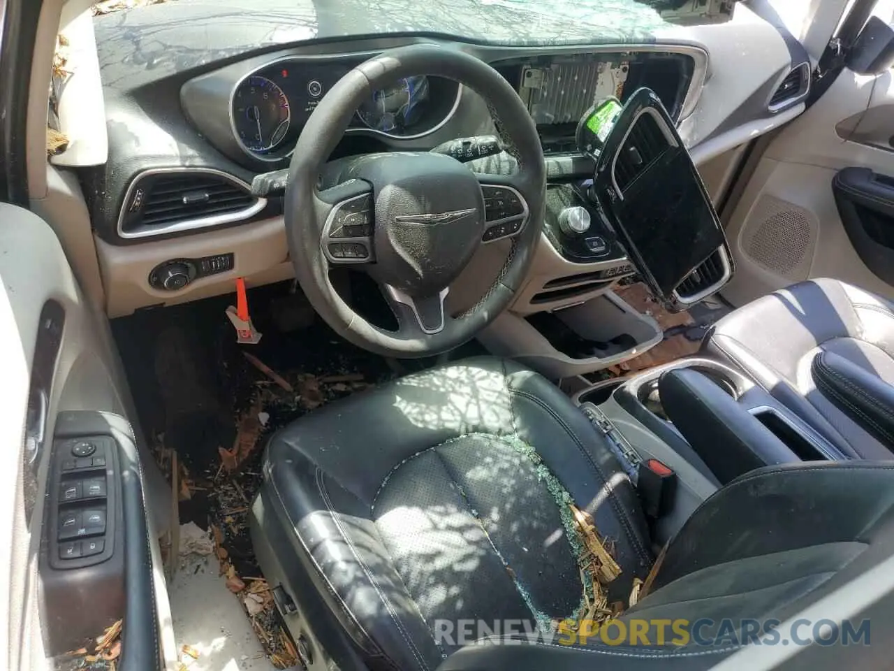8 Photograph of a damaged car 2C4RC1BG7PR536099 CHRYSLER PACIFICA 2023