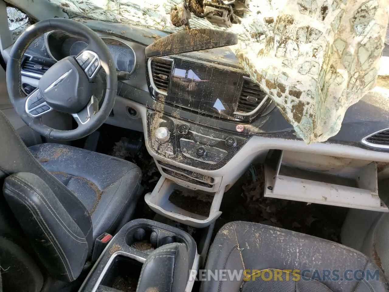 8 Photograph of a damaged car 2C4RC1BG7PR573900 CHRYSLER PACIFICA 2023