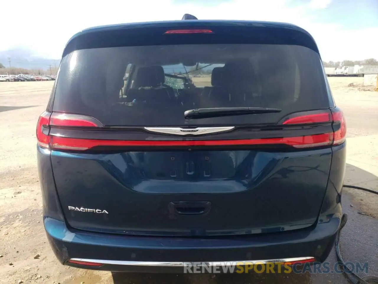 6 Photograph of a damaged car 2C4RC1BG7PR578384 CHRYSLER PACIFICA 2023