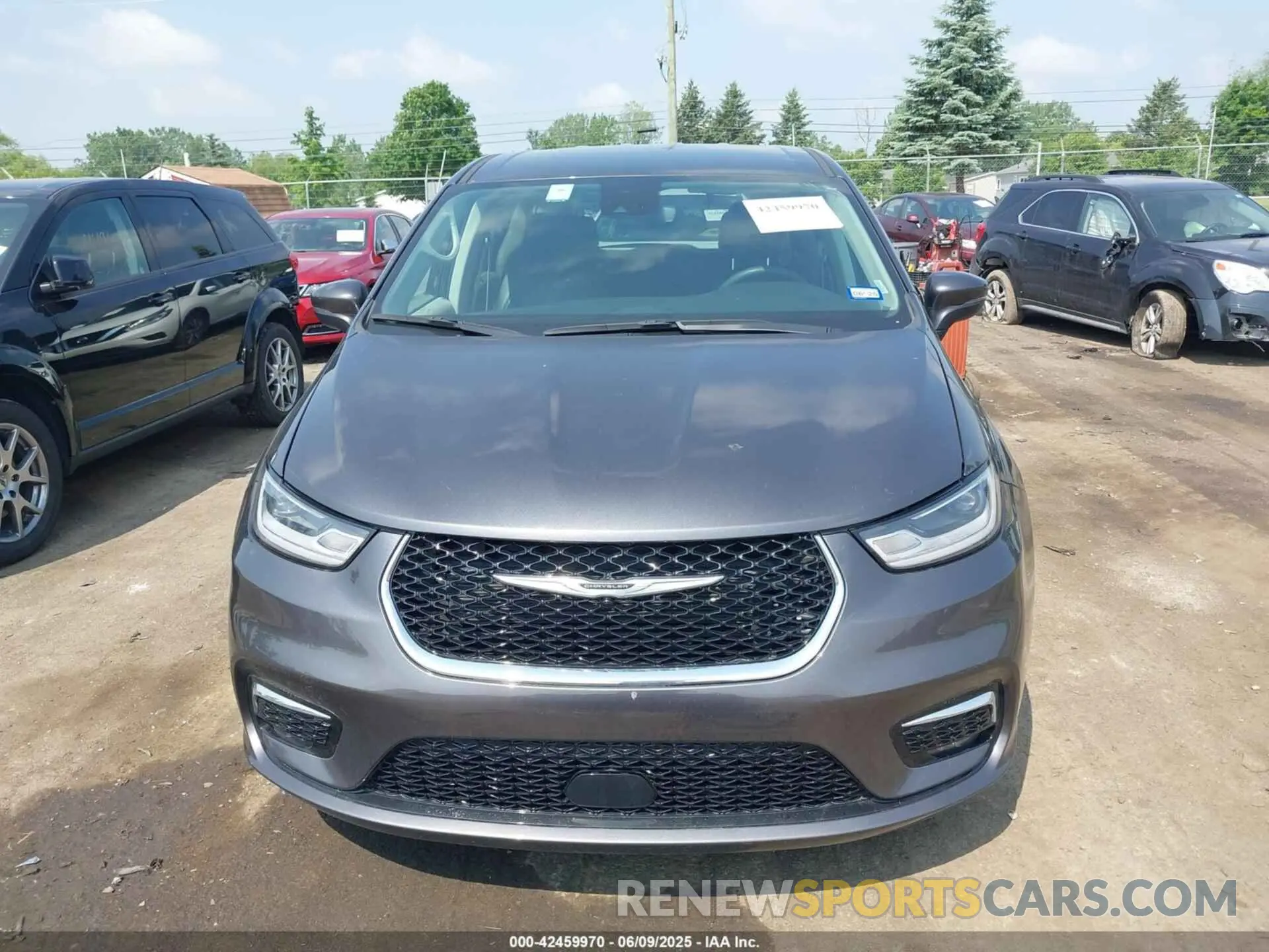 12 Photograph of a damaged car 2C4RC1BG7PR581107 CHRYSLER PACIFICA 2023