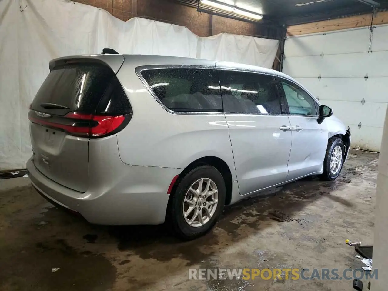 3 Photograph of a damaged car 2C4RC1BG7PR590986 CHRYSLER PACIFICA 2023