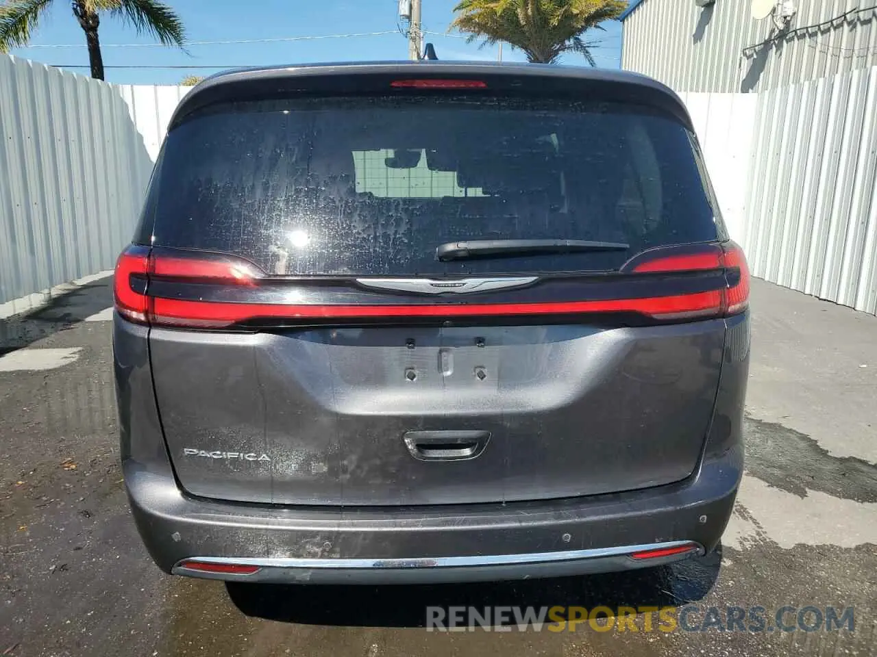6 Photograph of a damaged car 2C4RC1BG7PR596870 CHRYSLER PACIFICA 2023