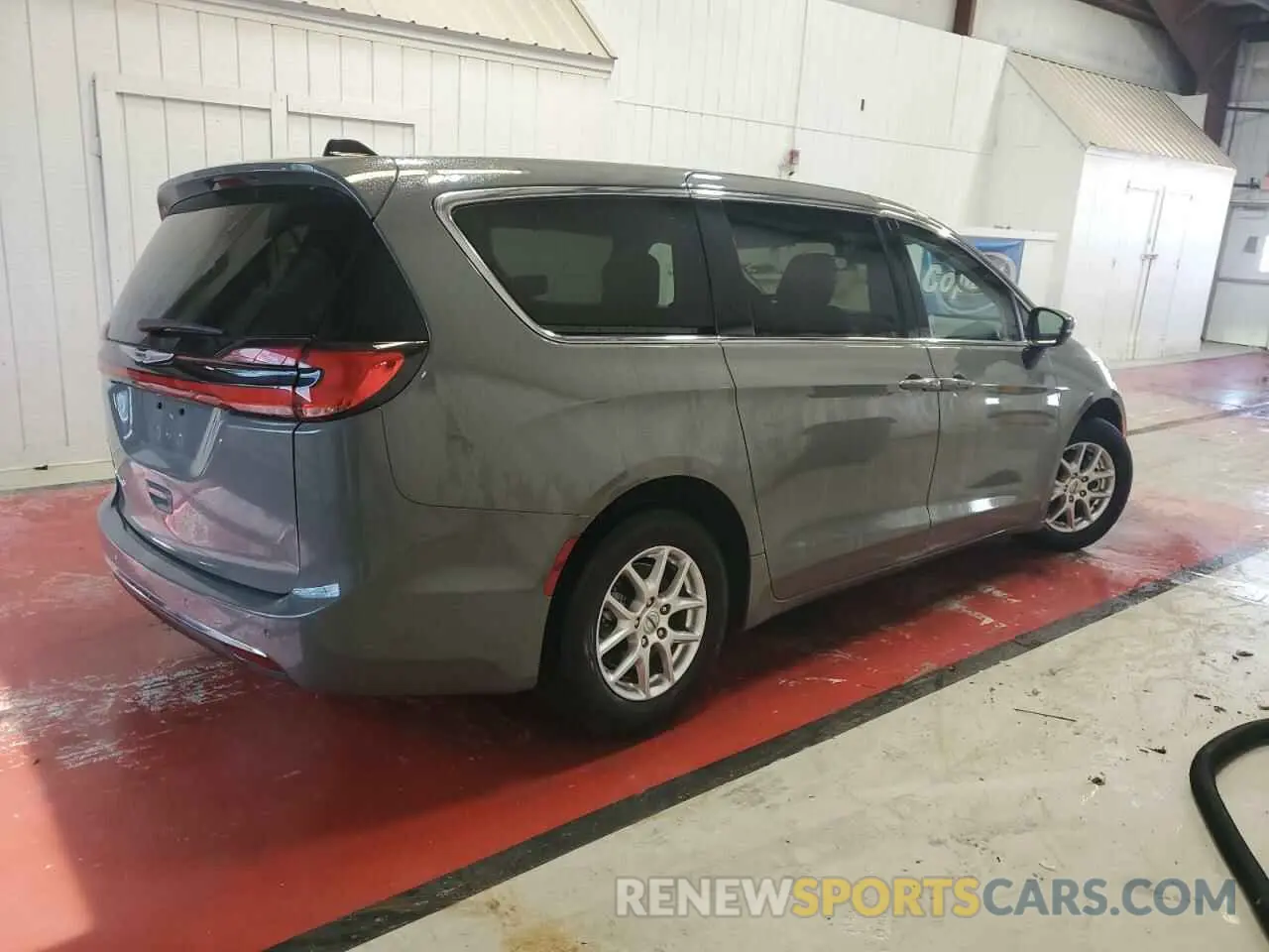 3 Photograph of a damaged car 2C4RC1BG7PR606295 CHRYSLER PACIFICA 2023