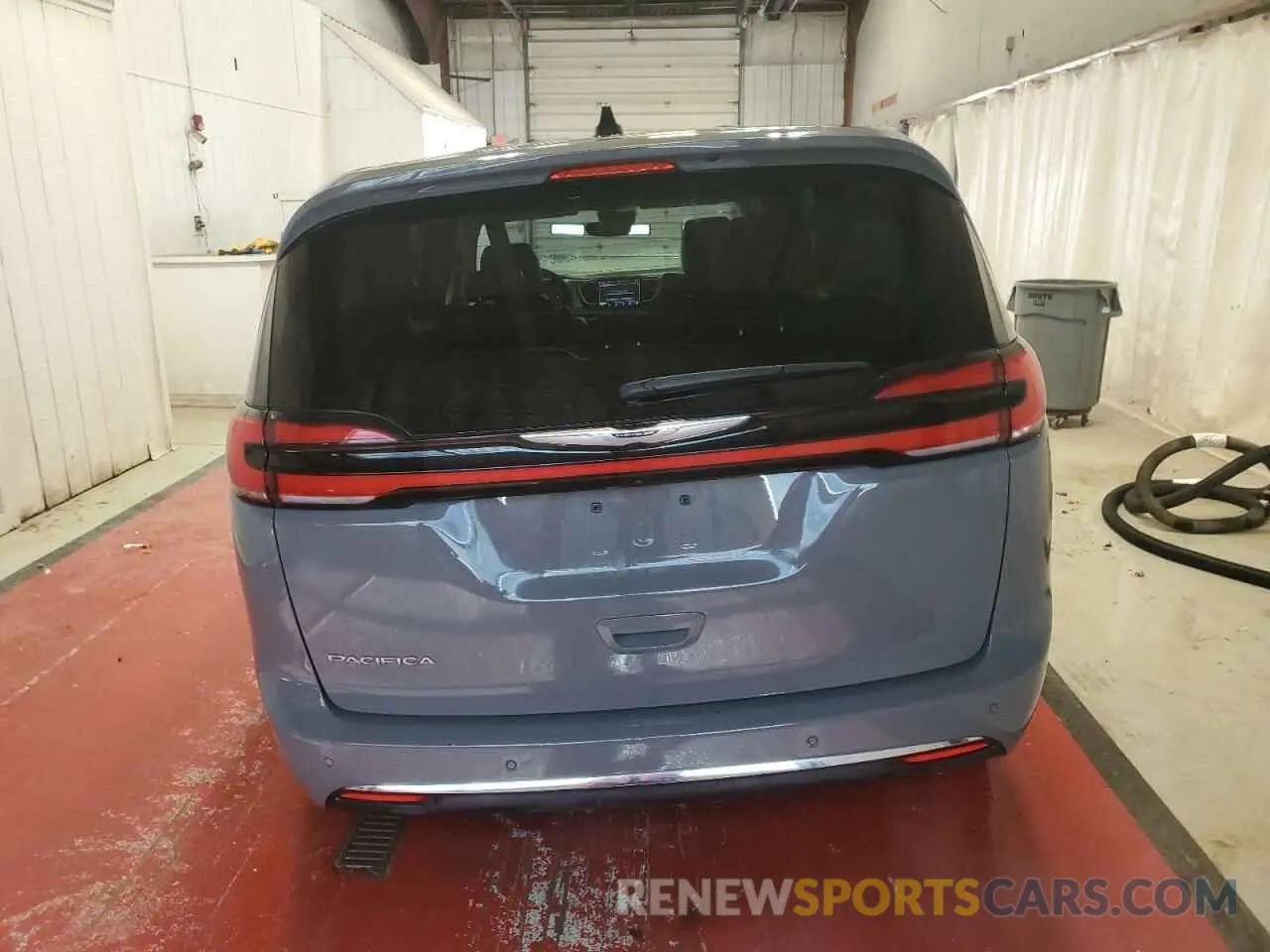 6 Photograph of a damaged car 2C4RC1BG7PR606295 CHRYSLER PACIFICA 2023