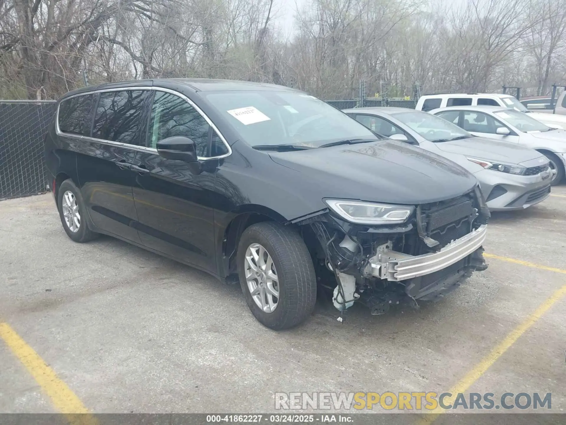 1 Photograph of a damaged car 2C4RC1BG7PR606538 CHRYSLER PACIFICA 2023