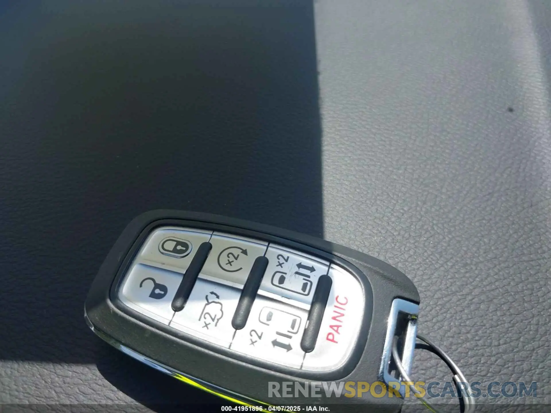 11 Photograph of a damaged car 2C4RC1BG7PR607110 CHRYSLER PACIFICA 2023