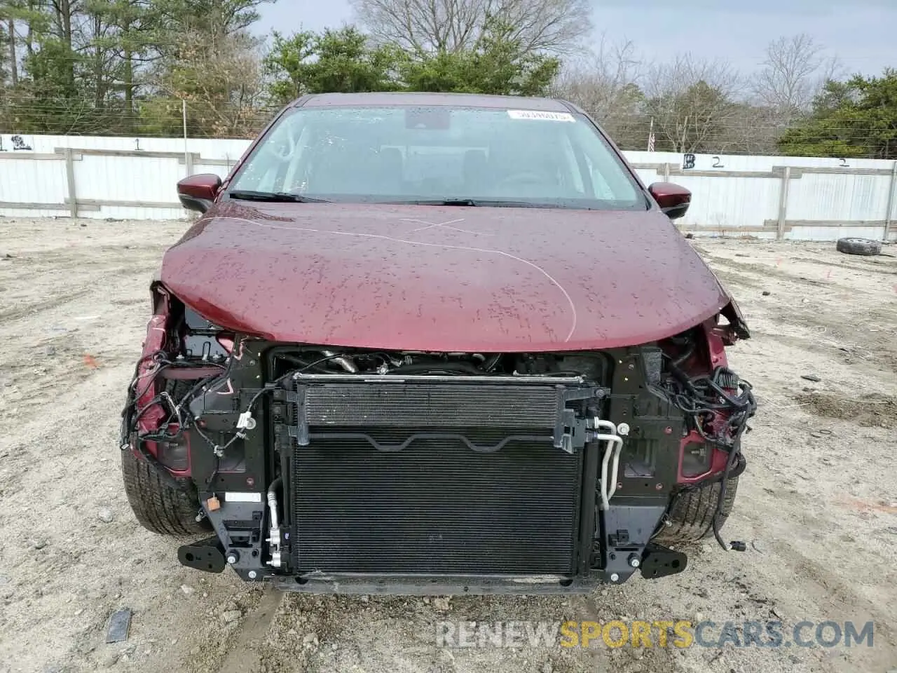 5 Photograph of a damaged car 2C4RC1BG7PR617801 CHRYSLER PACIFICA 2023