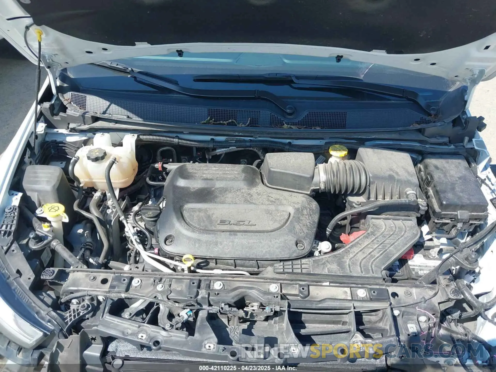 10 Photograph of a damaged car 2C4RC1BG8PR560119 CHRYSLER PACIFICA 2023