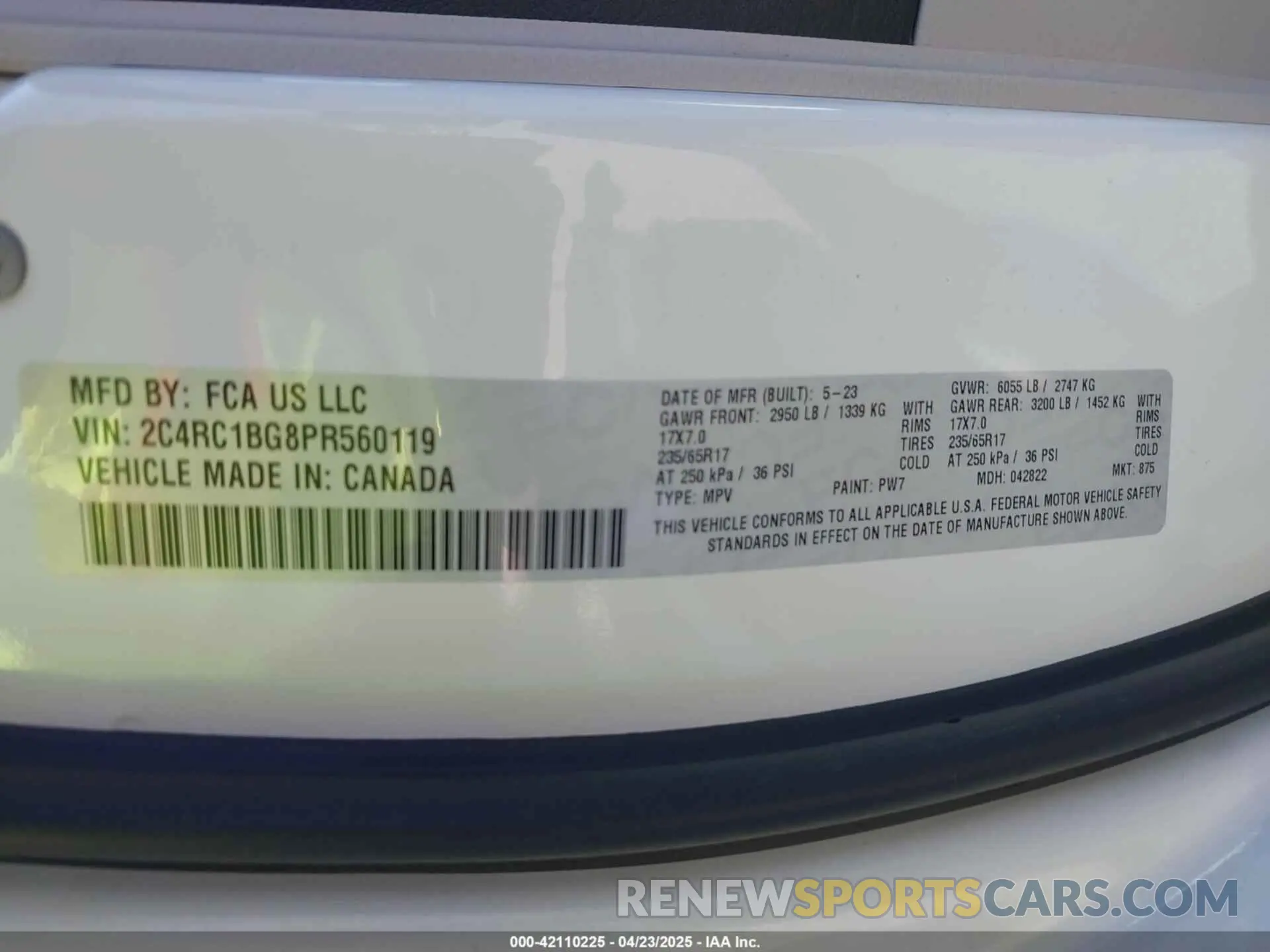 9 Photograph of a damaged car 2C4RC1BG8PR560119 CHRYSLER PACIFICA 2023
