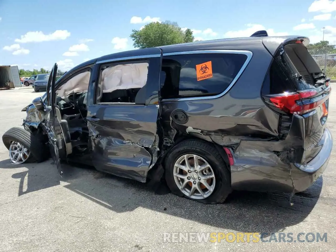 2 Photograph of a damaged car 2C4RC1BG8PR564011 CHRYSLER PACIFICA 2023