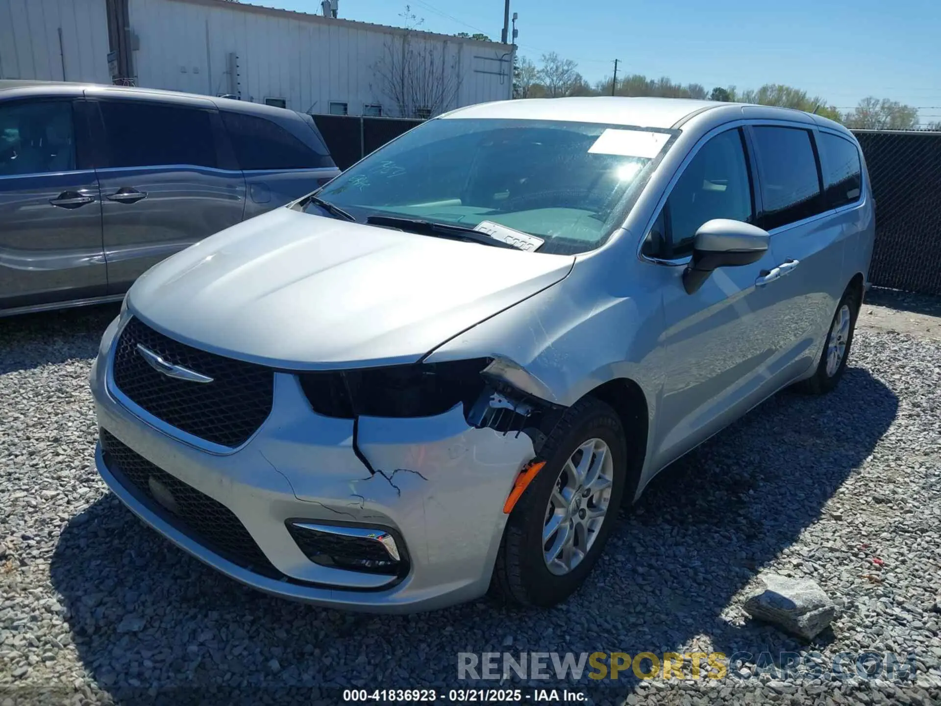 2 Photograph of a damaged car 2C4RC1BG8PR578085 CHRYSLER PACIFICA 2023