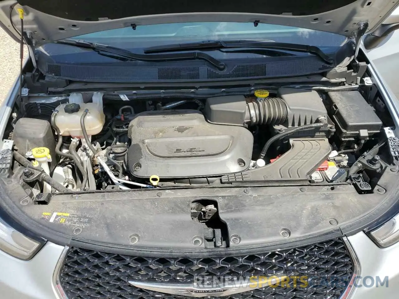 12 Photograph of a damaged car 2C4RC1BG8PR620738 CHRYSLER PACIFICA 2023